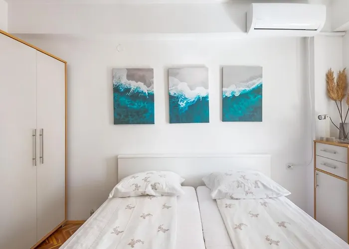 Bright & Stylish, Fully-equipped Appartement